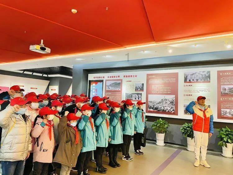 长沙市天心区民政局:开展“走找想促”推进社会工作发展